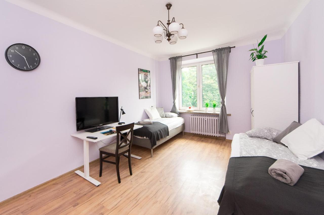 3-Bedroom Flat In City Center P4You Pl Krakow Bagian luar foto