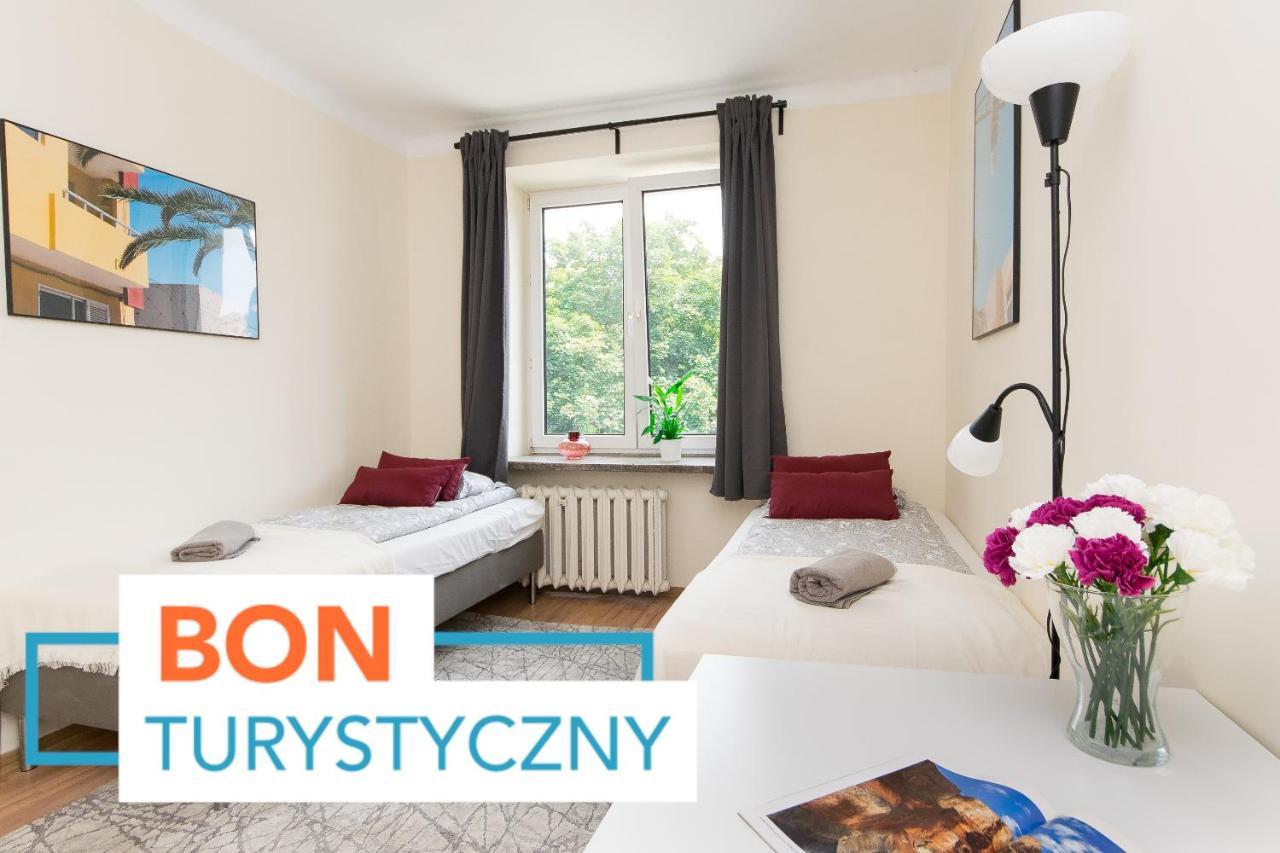 3-Bedroom Flat In City Center P4You Pl Krakow Bagian luar foto