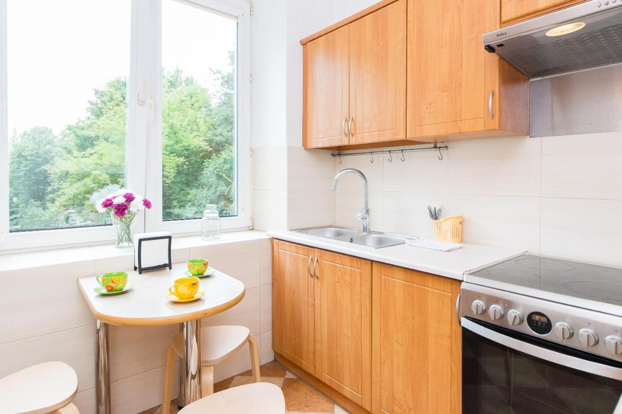 3-Bedroom Flat In City Center P4You Pl Krakow Bagian luar foto