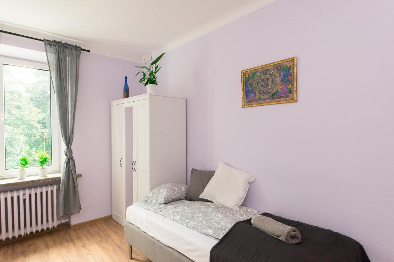 3-Bedroom Flat In City Center P4You Pl Krakow Bagian luar foto